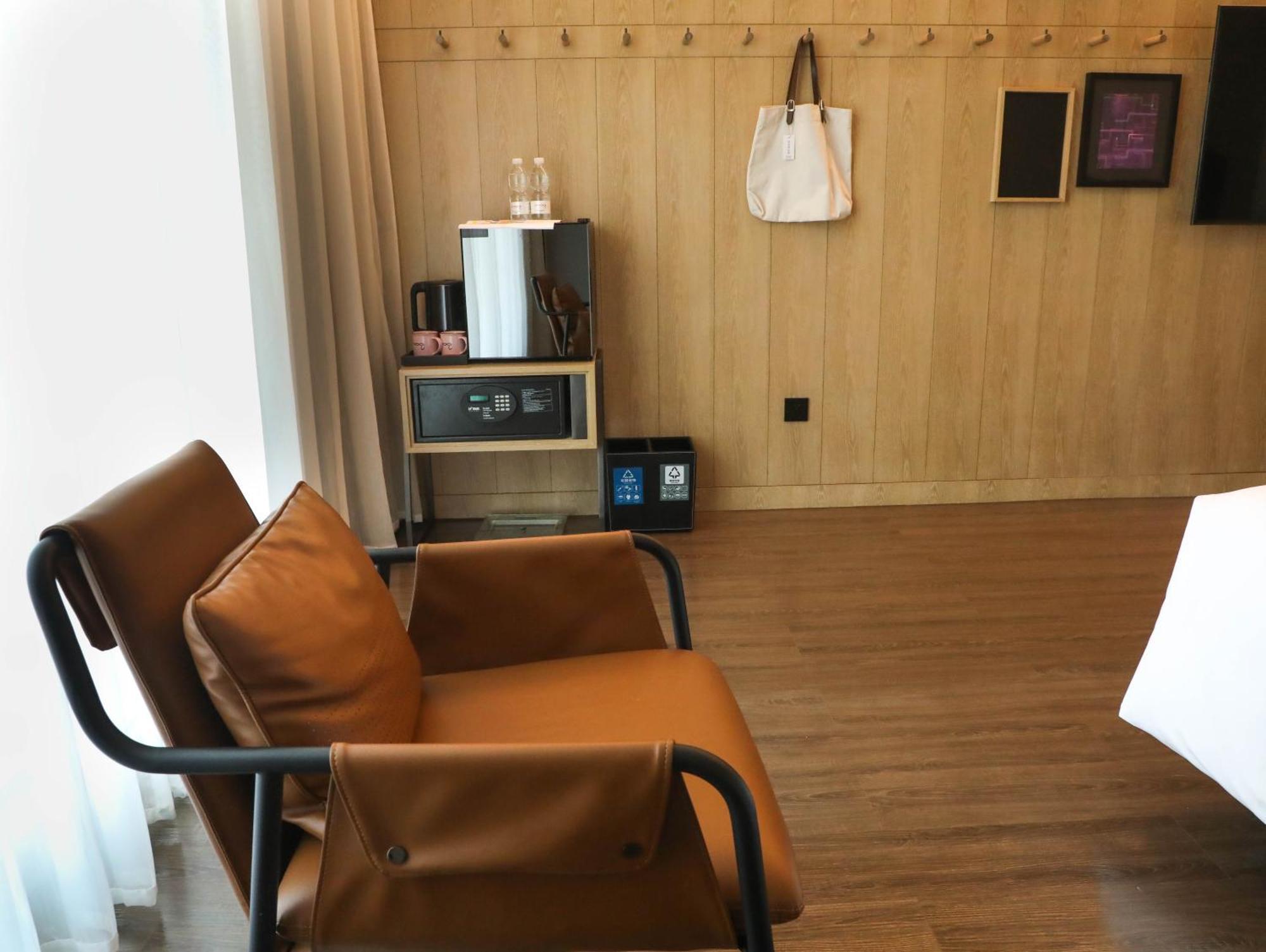 Moxy Shenzhen North Station Ξενοδοχείο Εξωτερικό φωτογραφία